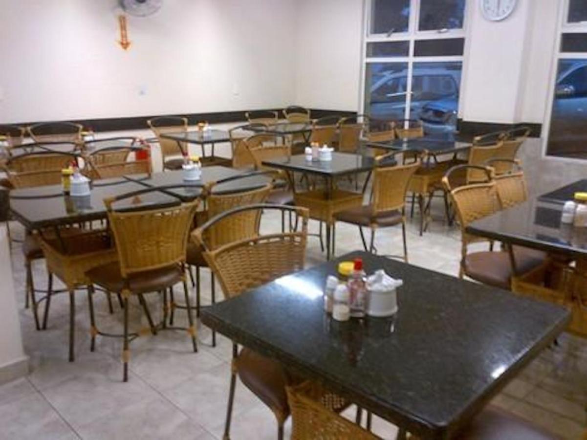 Hotel Almanara Cuiaba-Mato Grosso-Brasil 2*